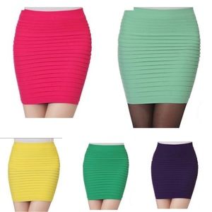 Lot of 5 NWOT Stretchy ruffled mini skirt or strapless tube top sz S M juniors